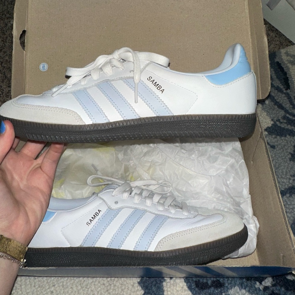 Light blue and white adidas sambas! Worn once, just too big! Men’s 8.5!